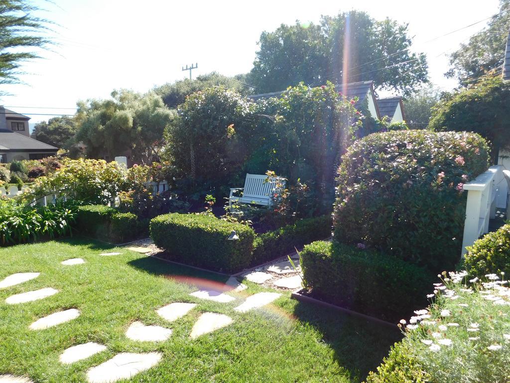 Lincoln Green Inn Carmel-by-the-Sea Exteriör bild