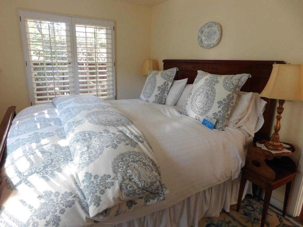 Lincoln Green Inn Carmel-by-the-Sea Exteriör bild