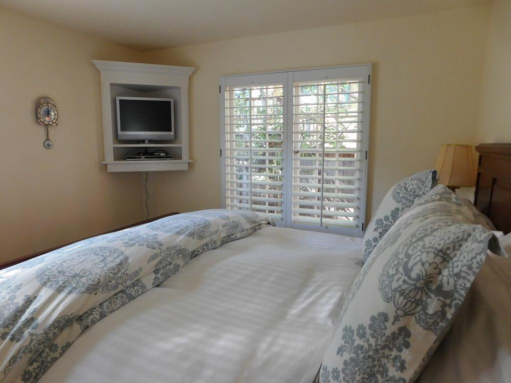 Lincoln Green Inn Carmel-by-the-Sea Exteriör bild