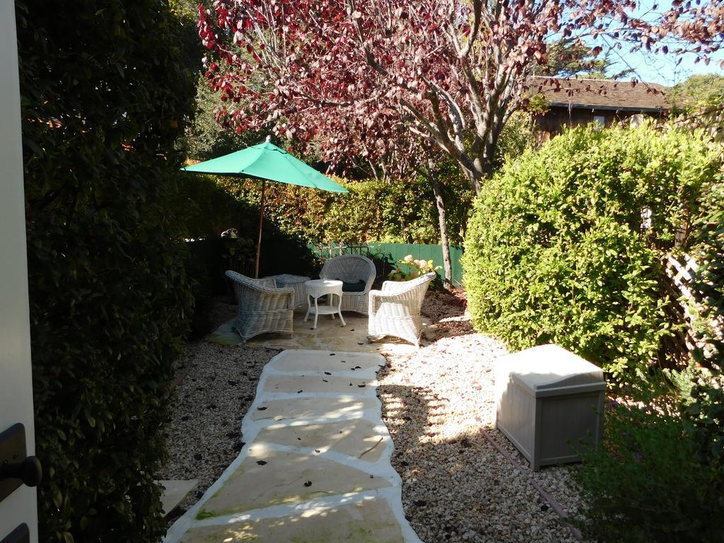 Lincoln Green Inn Carmel-by-the-Sea Exteriör bild